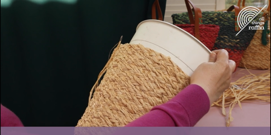 Make Your Own Raffia Bucket Bag: A Creative Digital Pattern for Craft Enthusiasts